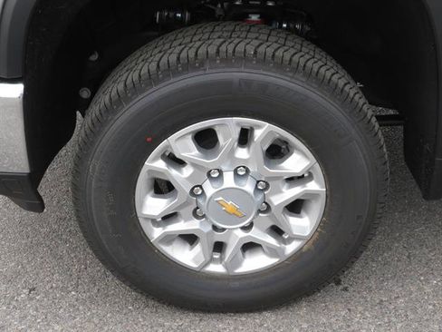 New 2025 Chevrolet Silverado 3500 LTZ w/ LTZ Convenience Package image 8