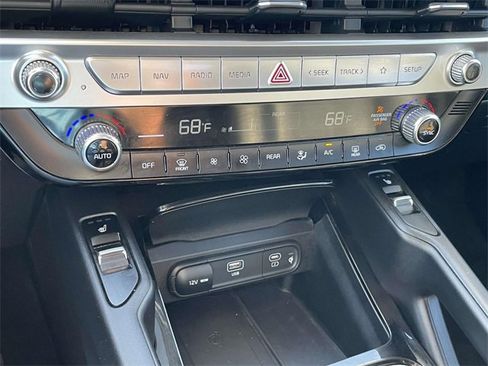 Certified 2023 Kia Telluride S w/ S Sunroof Package image 38