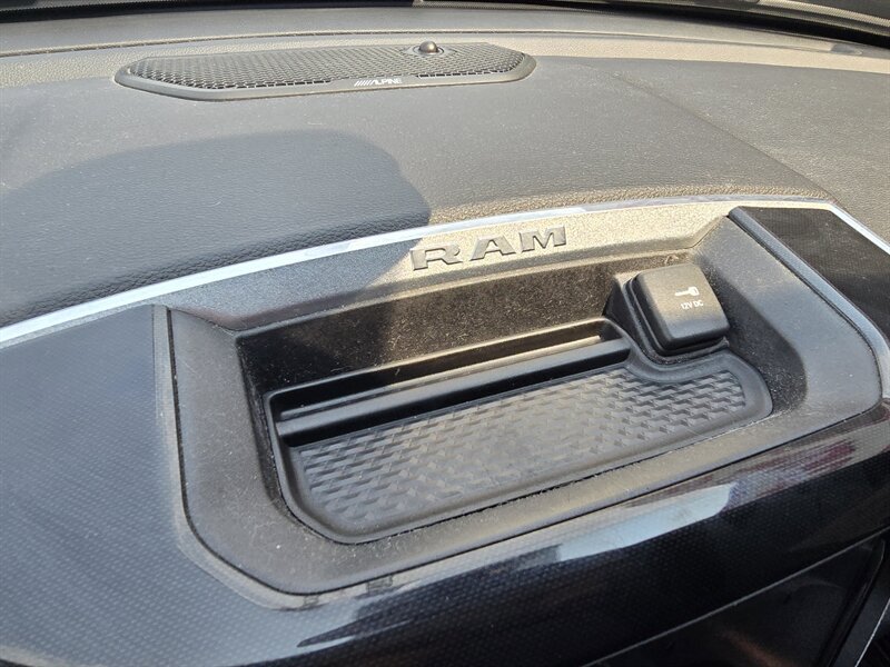 Used 2019 RAM 1500 Laramie w/ Sport Appearance Package AWD/4WD image 34