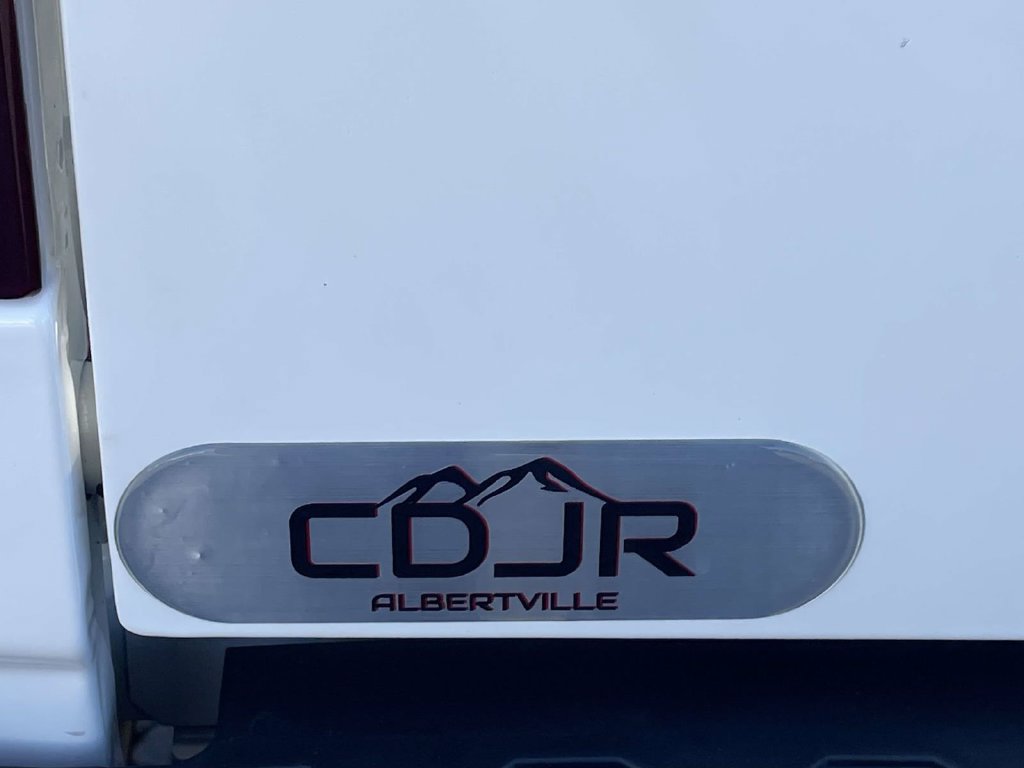 Used 2015 RAM 1500 Express AWD/4WD image 19