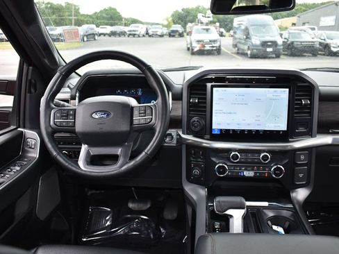 Certified 2024 Ford F150 Lariat w/ Tow/Haul Package AWD/4WD image 19