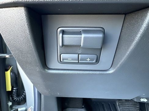 New 2026 GMC Canyon Elevation w/ Convenience Package image 20