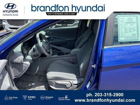 Used 2024 Hyundai Elantra SEL w/ Convenience Package FWD image 21
