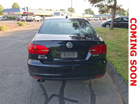 Used 2013 Volkswagen Jetta SE FWD image 7