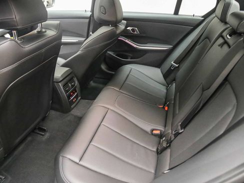 Used 2026 BMW 330i Sedan w/ Premium Package RWD image 20