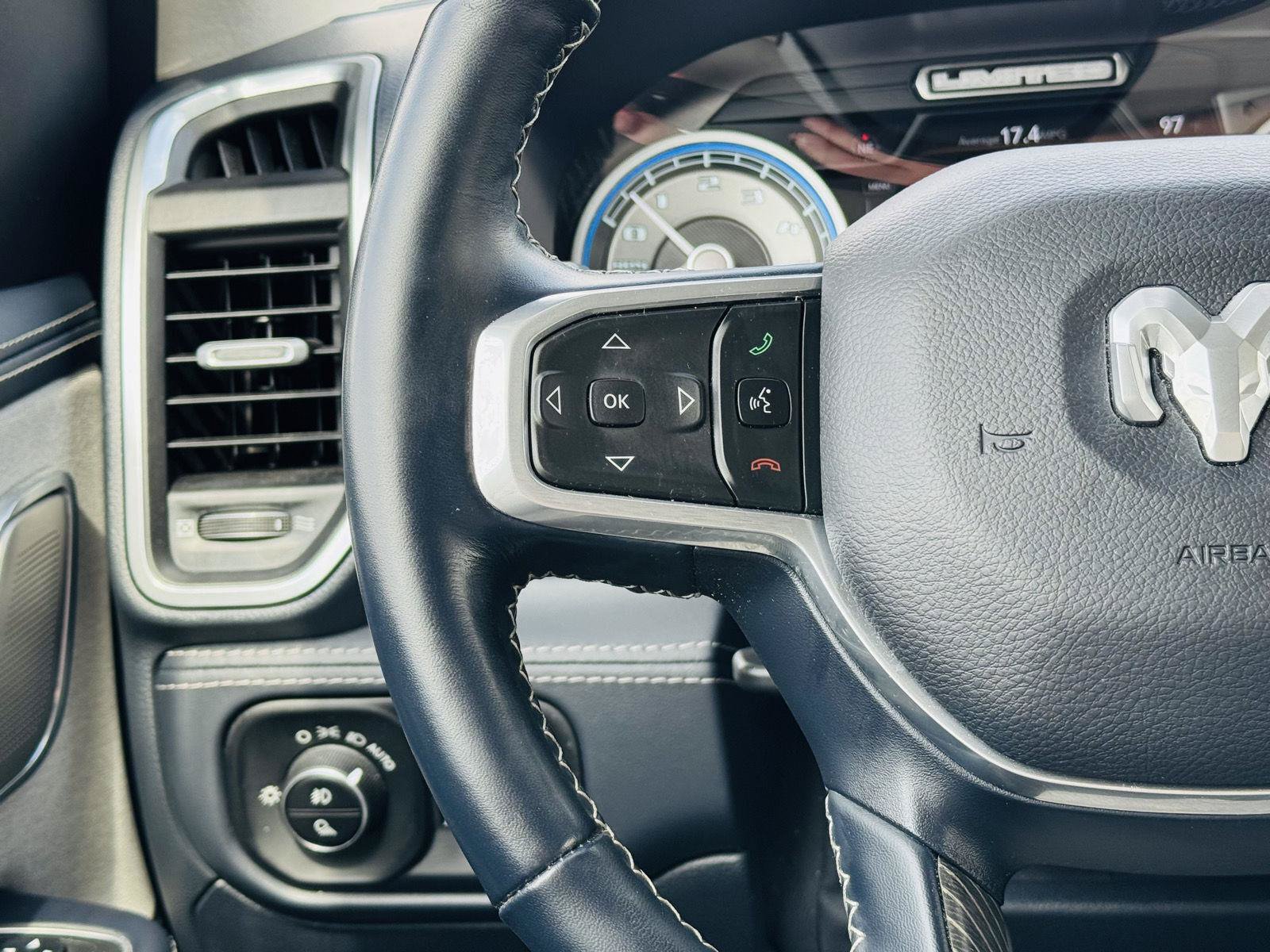 Used 2022 RAM 1500 Limited AWD/4WD image 30