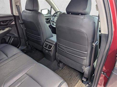 Used 2025 Subaru Outback Limited AWD/4WD image 30