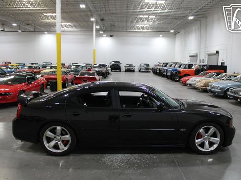 Used 2006 Dodge Charger SRT8 w/ SRT Option Group III image 11