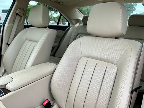 Used 2013 Mercedes-Benz CLS 550 4MATIC image 38