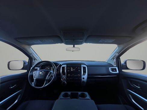 Used 2018 Nissan Titan Platinum Reserve image 16