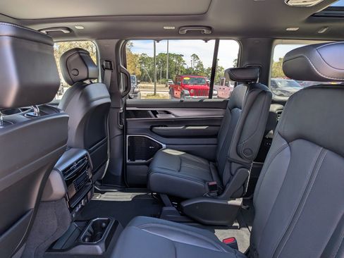 New 2026 Jeep Grand Wagoneer L Limited image 14