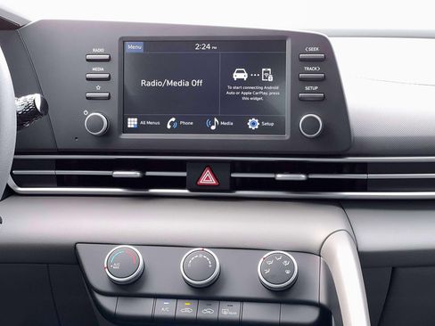 New 2026 Hyundai Elantra SE image 19