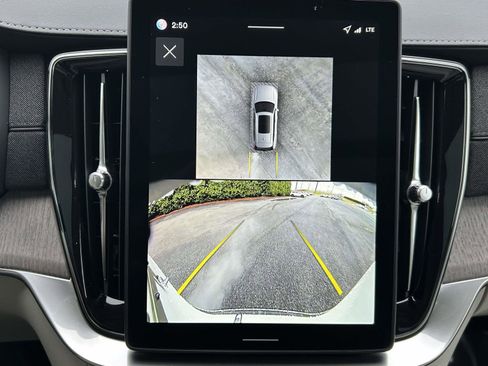 New 2026 Volvo XC90 B6 Ultra image 23