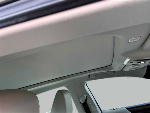 Certified 2025 Lexus ES 350 w/ Premium Package FWD image 14