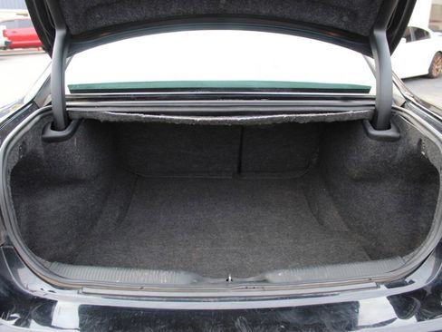 Used 2018 Dodge Charger SXT Plus image 12