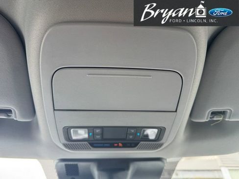 Used 2022 Ford F150 XLT w/ Equipment Group 302A High image 33