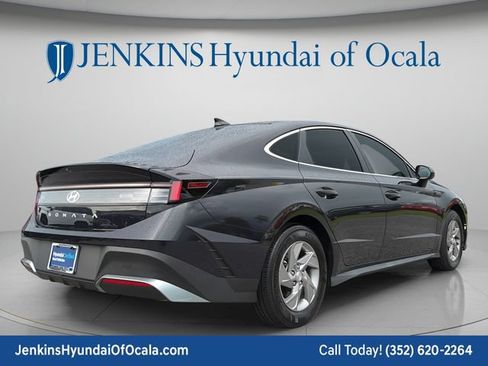 Certified 2025 Hyundai Sonata SE FWD image 3