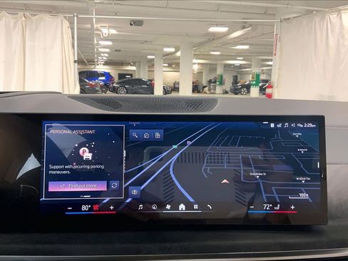 New 2026 BMW X5 xDrive40i w/ Climate Comfort Package image 18