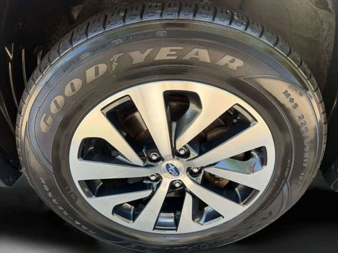 Used 2023 Subaru Outback Premium image 27