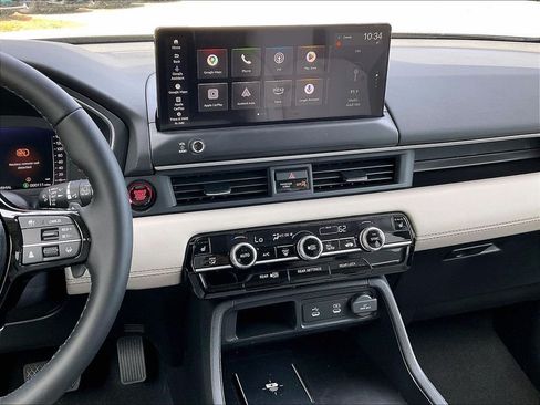 New 2026 Honda Pilot Touring image 13