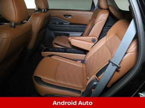 Certified 2023 Nissan Pathfinder Platinum AWD/4WD image 16