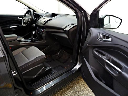 Used 2018 Ford Escape SE AWD/4WD image 12