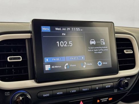 New 2026 Hyundai Venue SEL FWD image 23