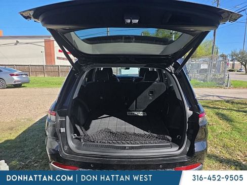 Used 2022 Jeep Grand Cherokee Limited 4xe w/ Luxury Tech Group II image 8