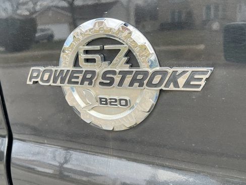 Used 2012 Ford F250 Lariat w/ Lariat Ultimate Pkg image 23