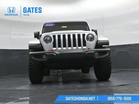 Used 2022 Jeep Wrangler Unlimited Sahara AWD/4WD image 39