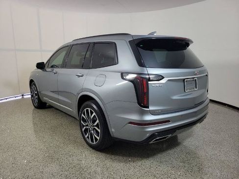 Used 2024 Cadillac XT6 Sport w/ Technology Package AWD/4WD image 3