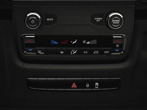 New 2024 RAM ProMaster 3500 w/ Delivery Van Package FWD image 25