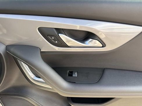 Certified 2023 Chevrolet Blazer LT w/ Convenience Package image 15