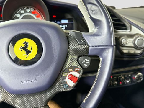 Used 2016 Ferrari 488 GTB RWD image 18