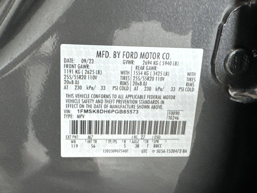 Used 2023 Ford Explorer XLT w/ Equipment Group 202A AWD/4WD image 20