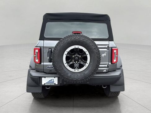 Used 2023 Ford Bronco Badlands w/ Sasquatch Package AWD/4WD image 10