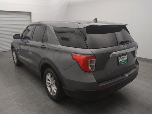 Used 2021 Ford Explorer 2WD image 5