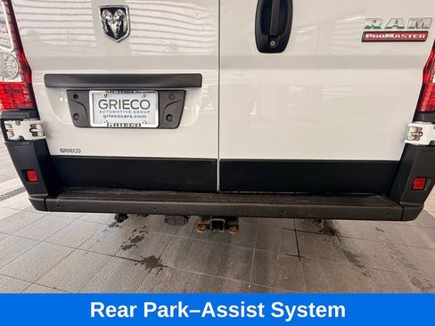 Used 2022 RAM ProMaster 2500 w/ Driver Convenience Group image 10