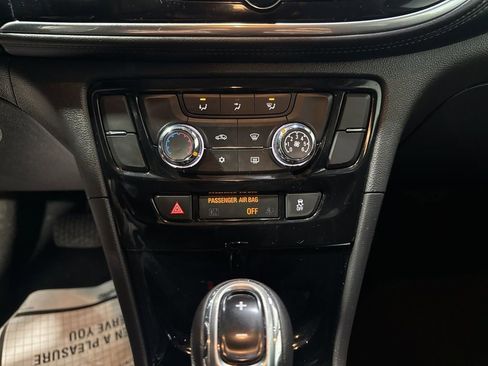 Used 2018 Buick Encore Preferred image 20