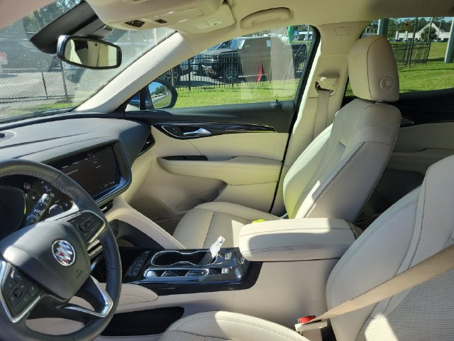 Used 2023 Buick Envision Essence AWD/4WD image 18