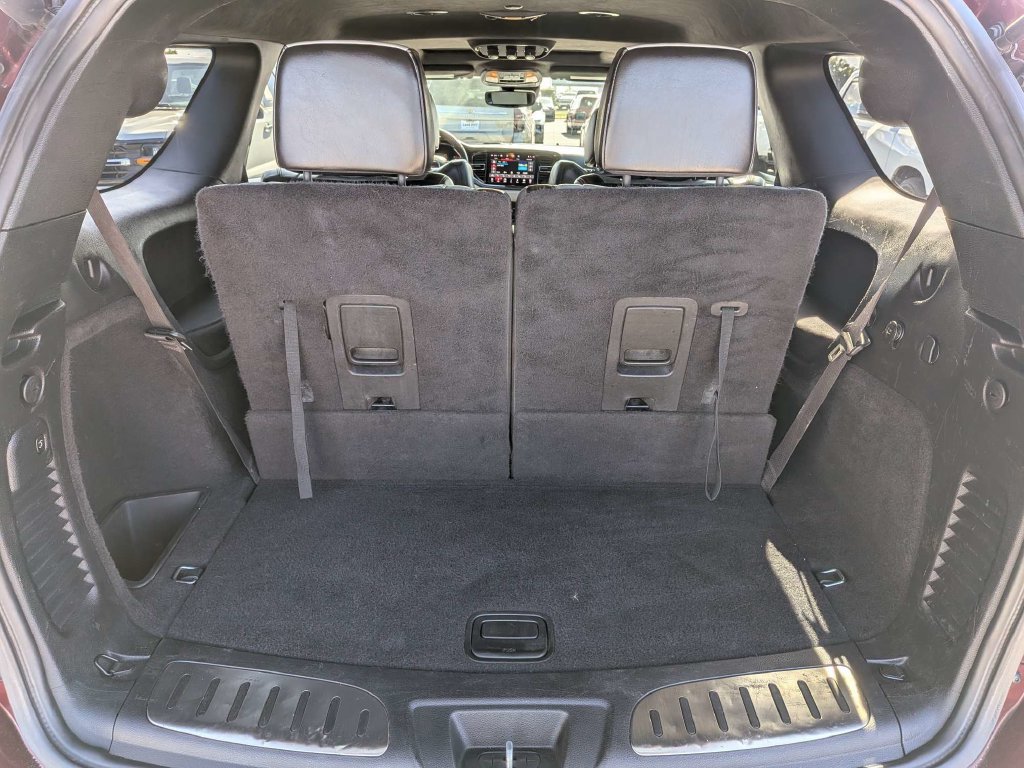 Used 2022 Dodge Durango R/T w/ Tow 'N Go Package AWD/4WD image 15