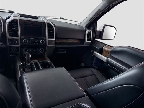 Used 2020 Ford F150 Lariat w/ Equipment Group 502A Luxury image 17