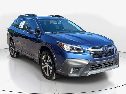 Used 2020 Subaru Outback Limited w/ Popular Package #2 AWD/4WD image 2
