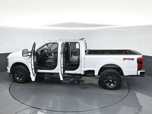 Certified 2024 Ford F250 Lariat w/ Lariat Ultimate Package image 59