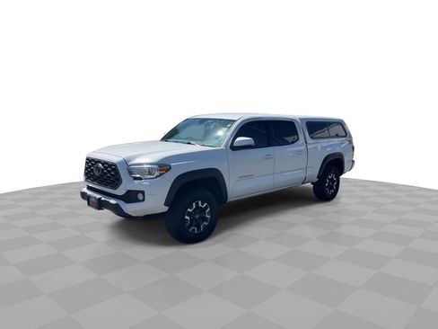 Used 2021 Toyota Tacoma TRD Off-Road AWD/4WD image 4