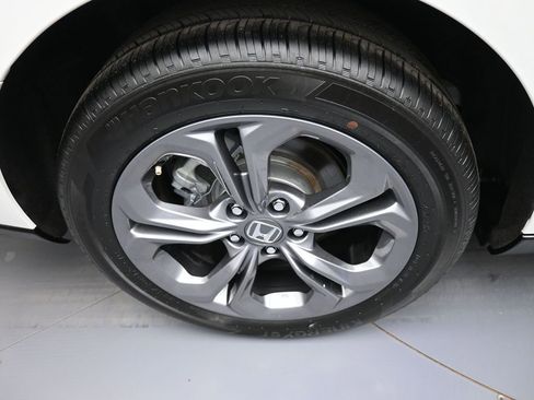 Certified 2024 Honda Accord EX-L image 13