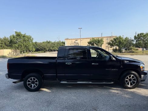 Used 2006 Dodge Ram 2500 Truck SLT w/ Light Group RWD image 5