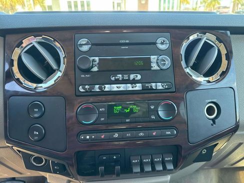 Used 2008 Ford F250 2WD Crew Cab Super Duty image 26