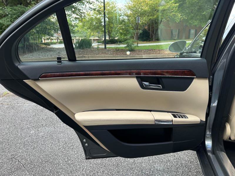Used 2007 Mercedes-Benz S 550 4MATIC image 18