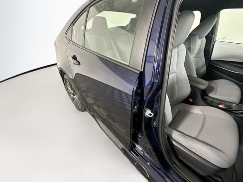 Used 2025 Toyota Corolla SE FWD image 28